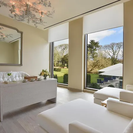 Szálloda Palace Cashel